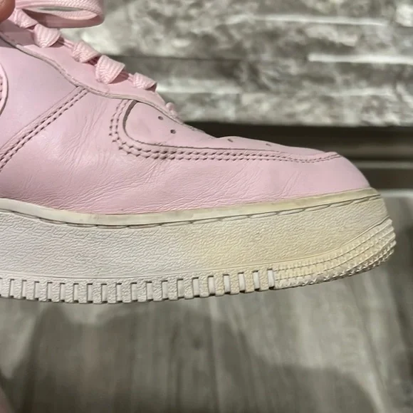 Nike Air Women's Pink Lace up Sneakers size 8 - Picture 9 of 11